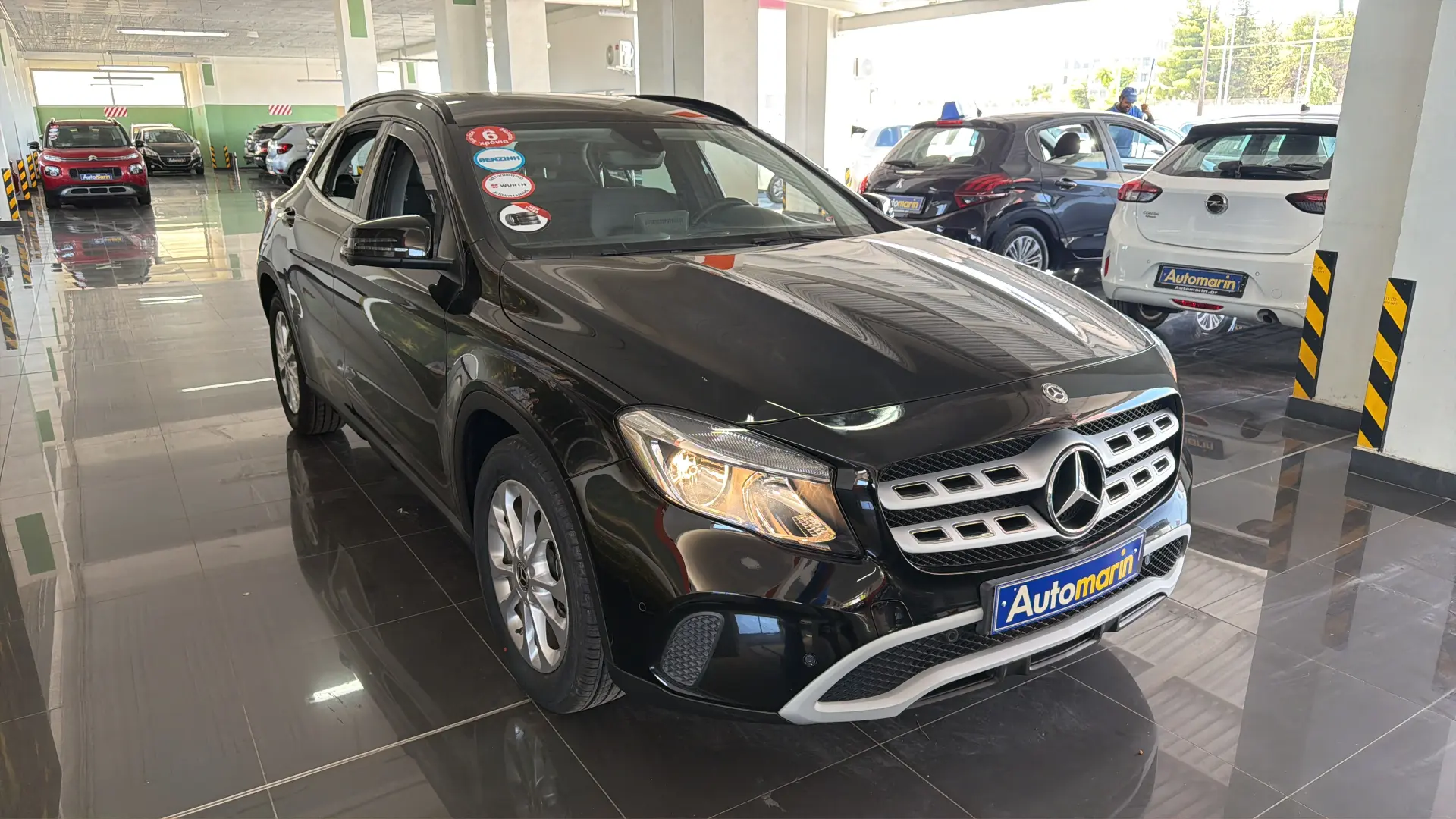View 3 - Mercedes-Benz GLA 180 - 2019