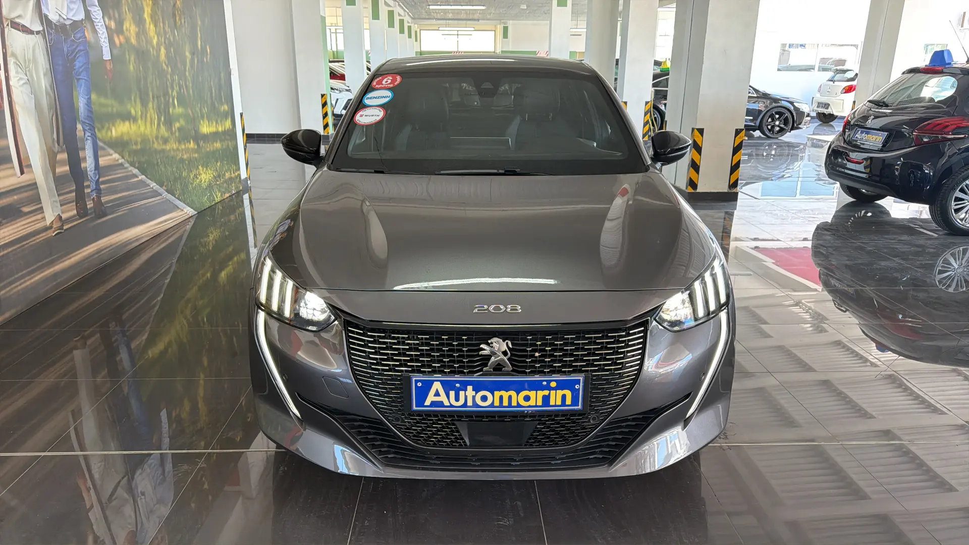 View 2 - Peugeot 208 - 2020