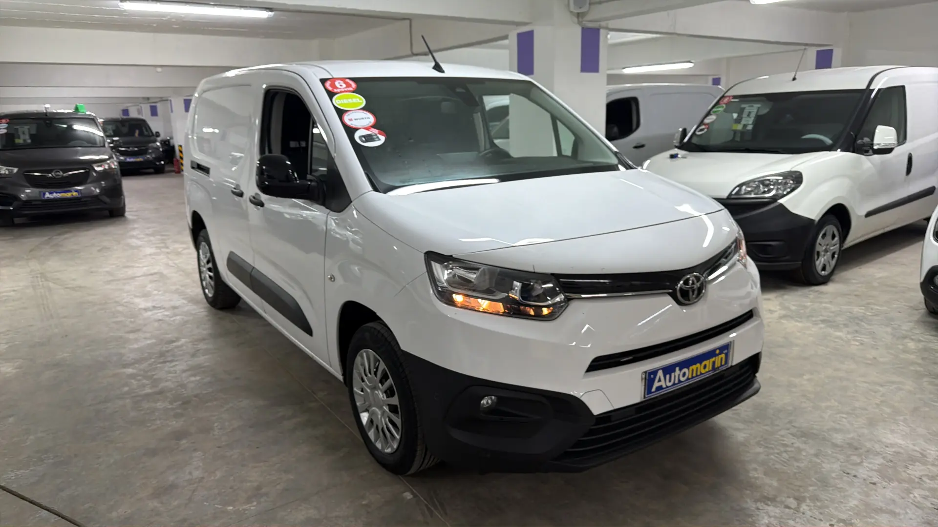 View 3 - Toyota Proace - 2021