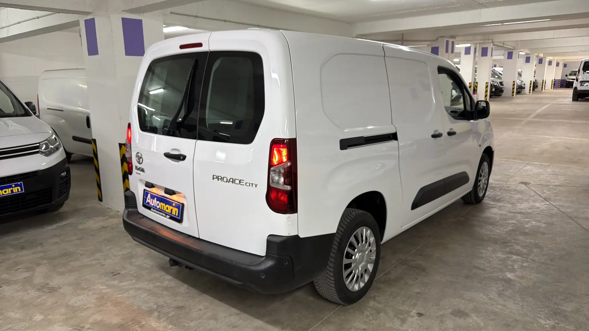 View 4 - Toyota Proace - 2021