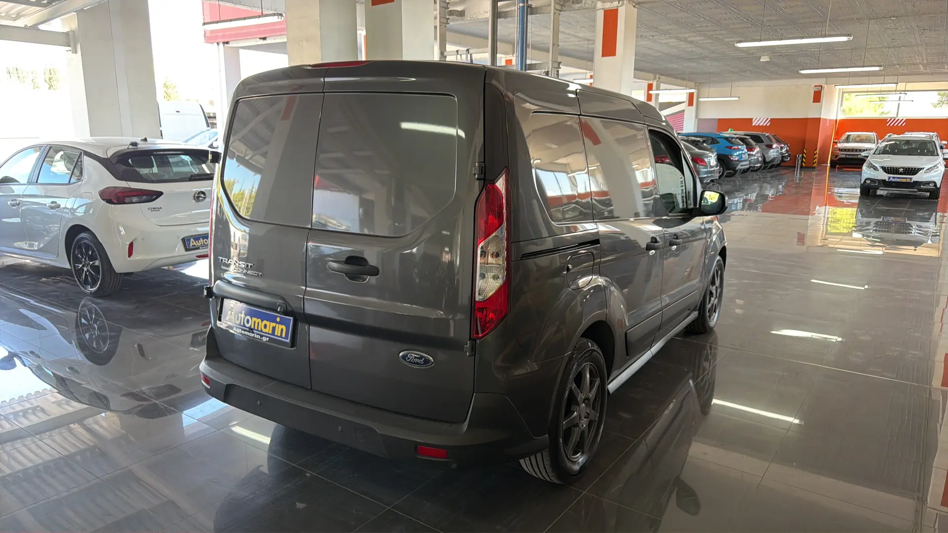 View 4 - Ford Transit - 2019