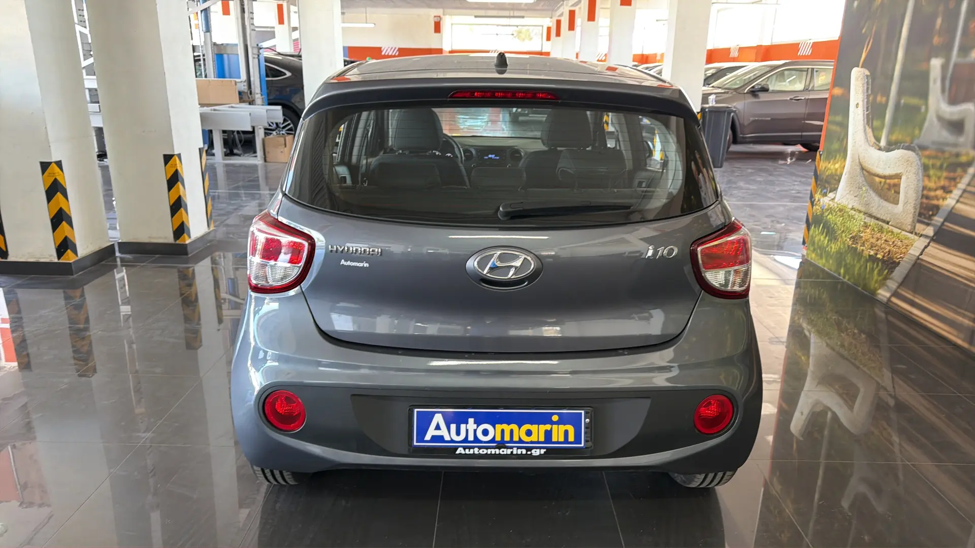 View 5 - Hyundai i 10 - 2019
