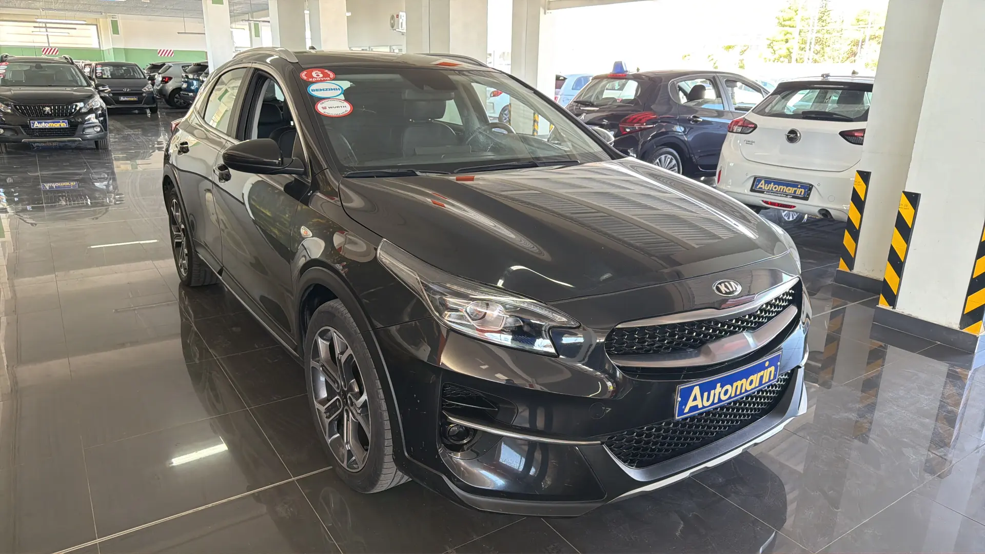 View 3 - Kia XCeed - 2021
