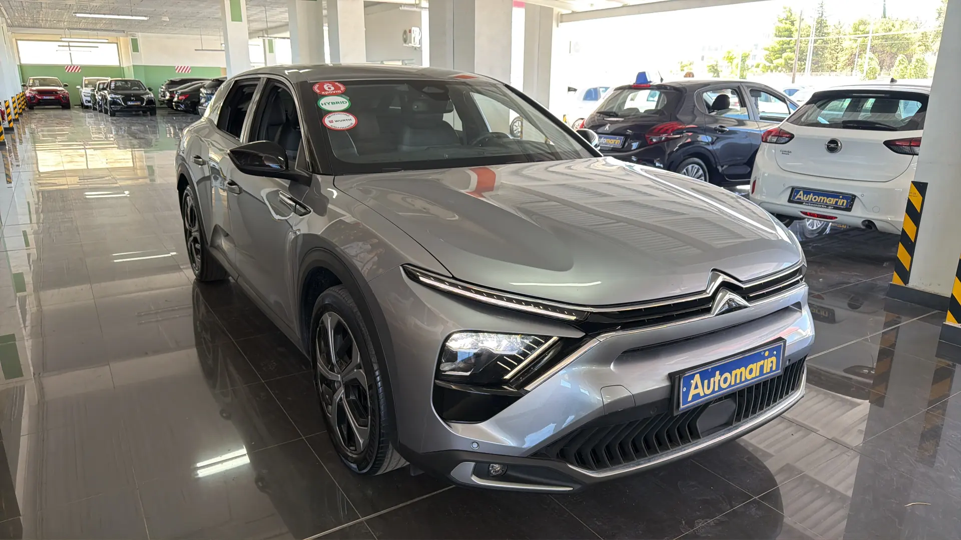 View 3 - Citroen C4 - 2015