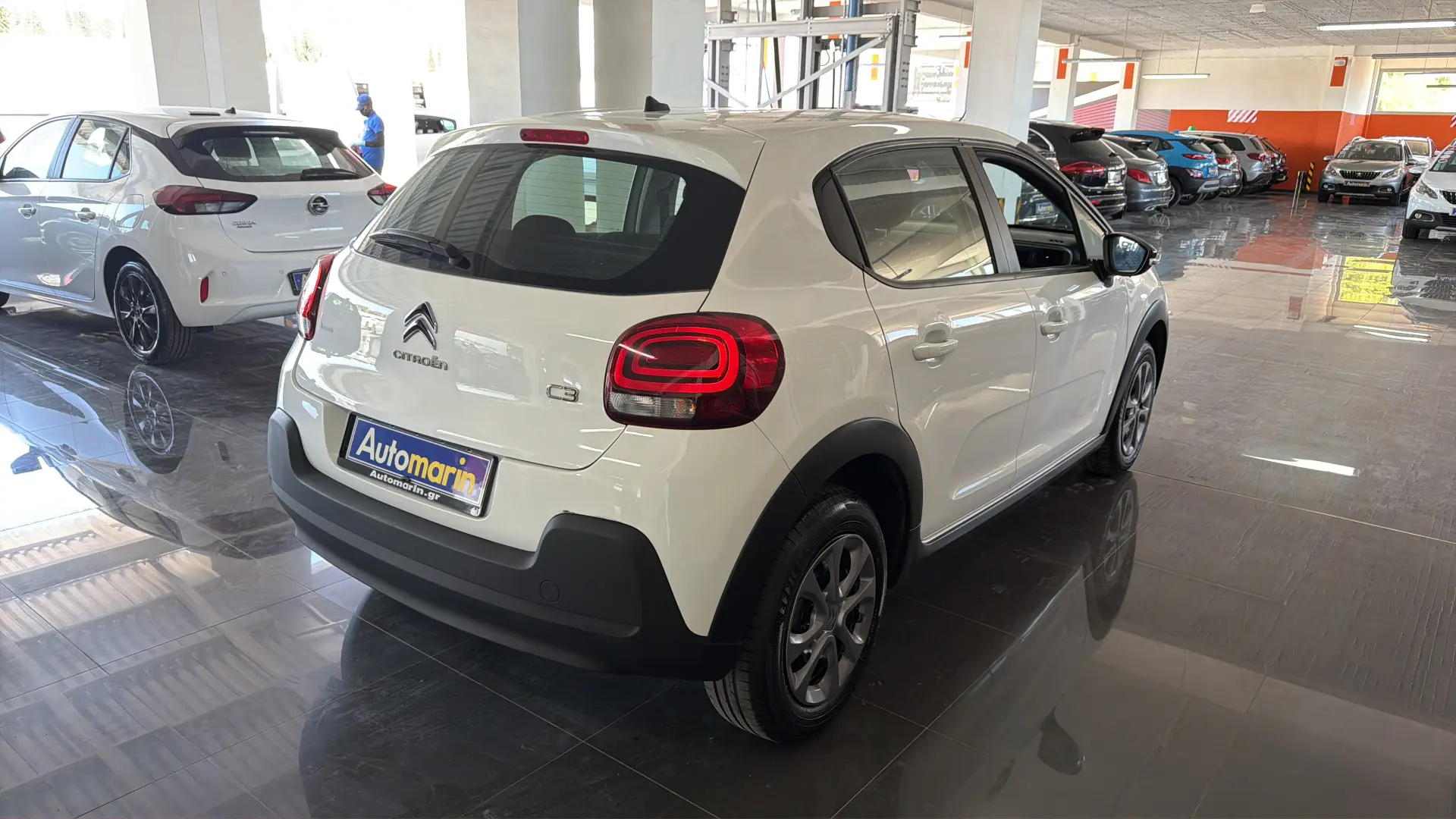 View 4 - Citroen C3 - 2022