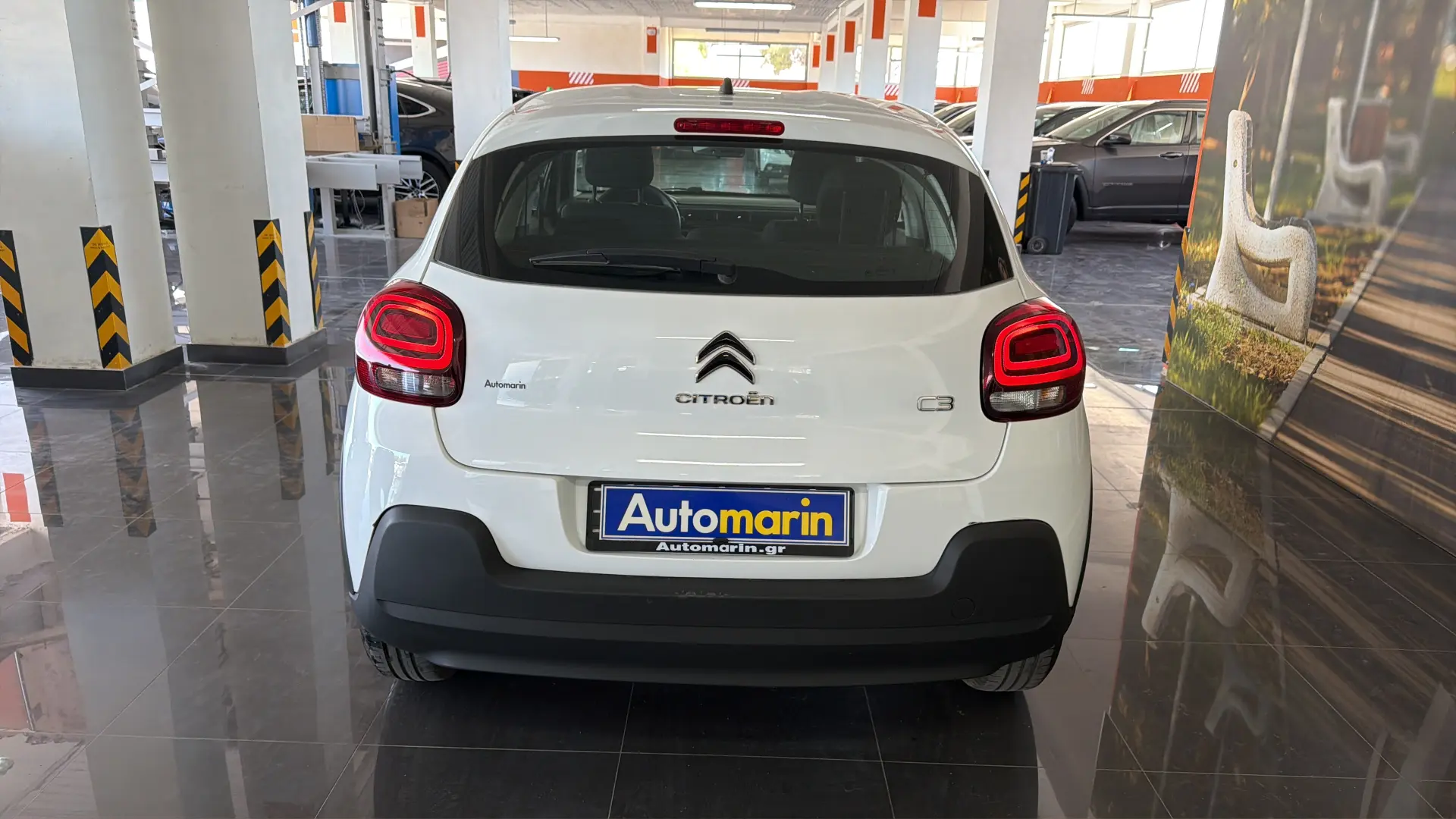 View 5 - Citroen C3 - 2022