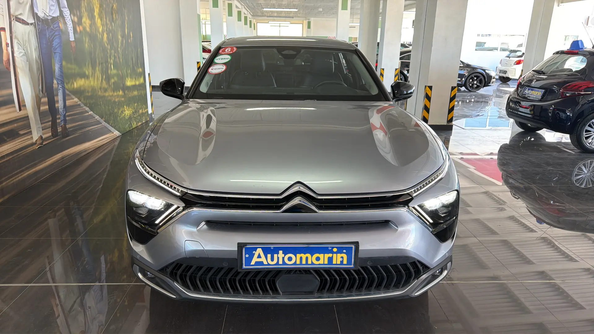 View 2 - Citroen C5 X - 2023
