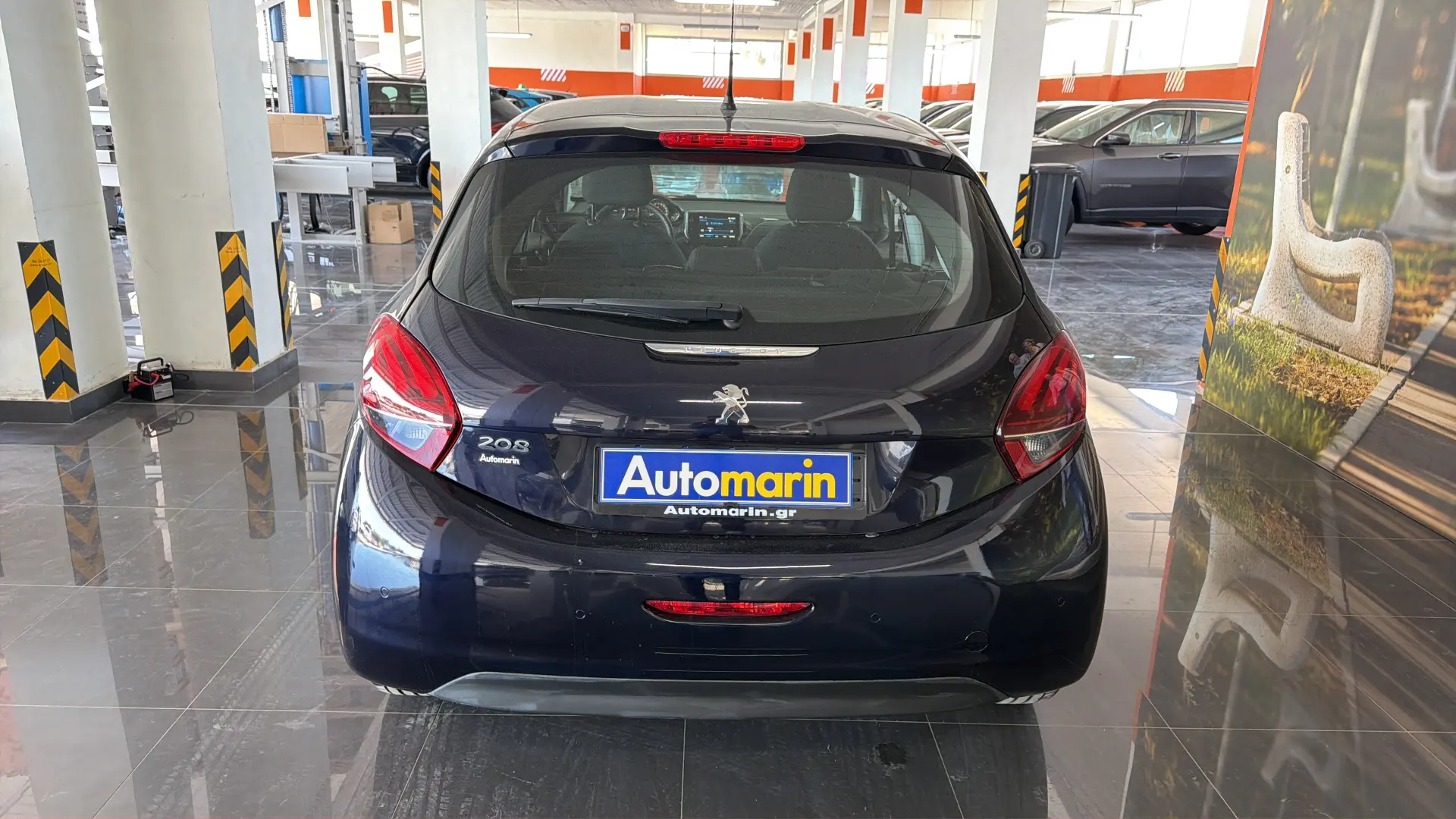 View 5 - Peugeot 208 - 2018