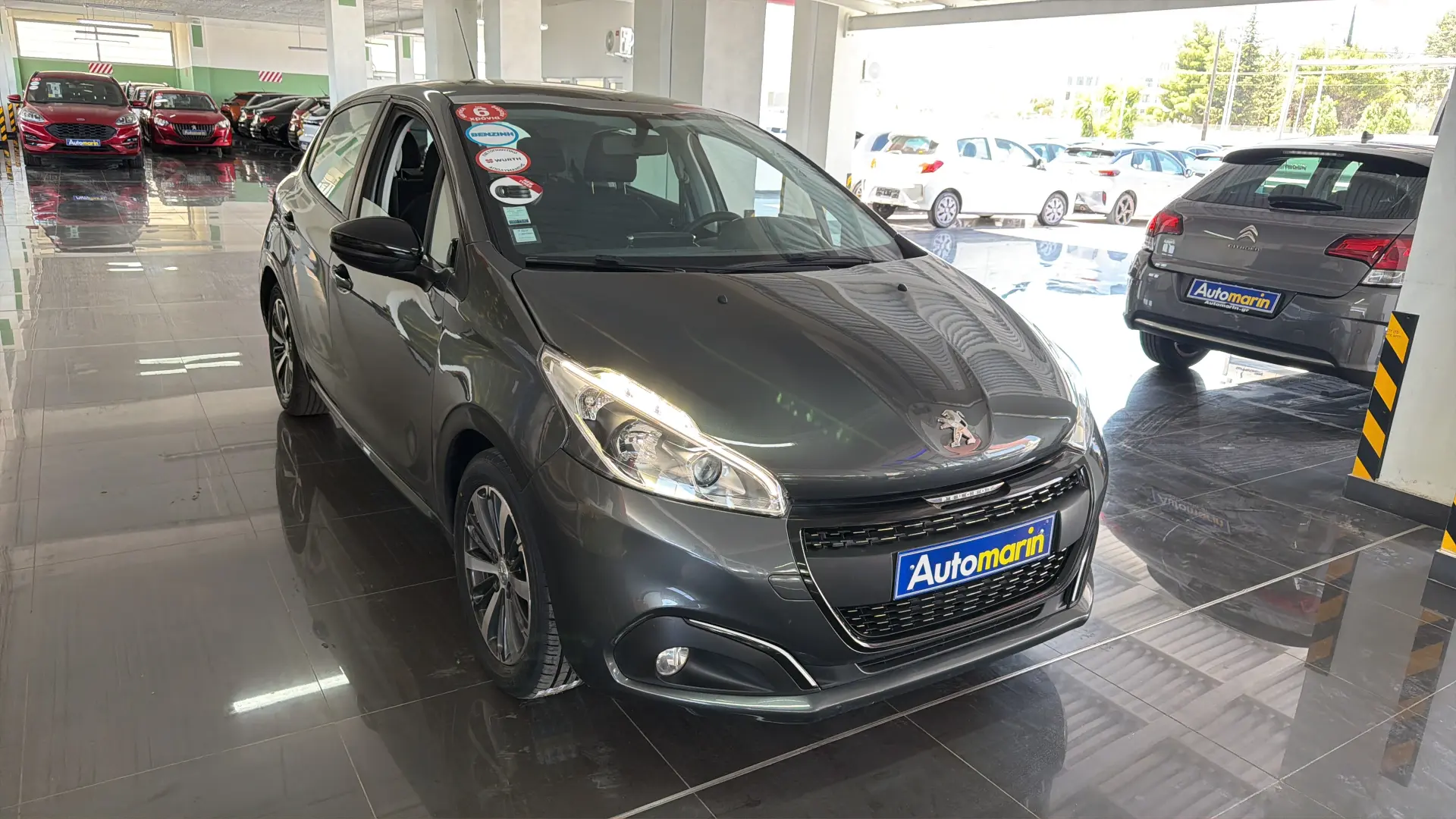 View 3 - Peugeot 208 - 2017
