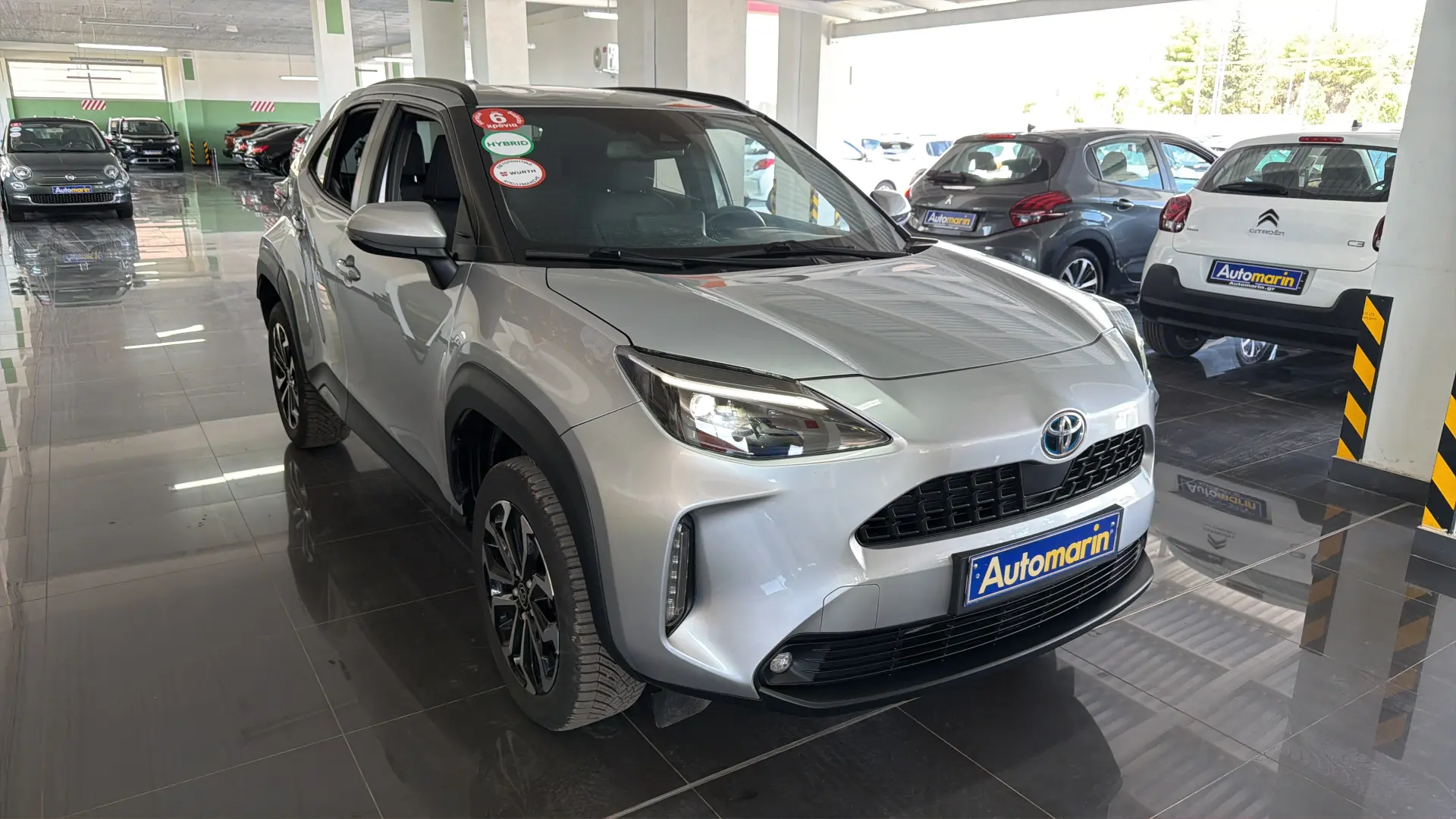 View 3 - Toyota Yaris Cross - 2023
