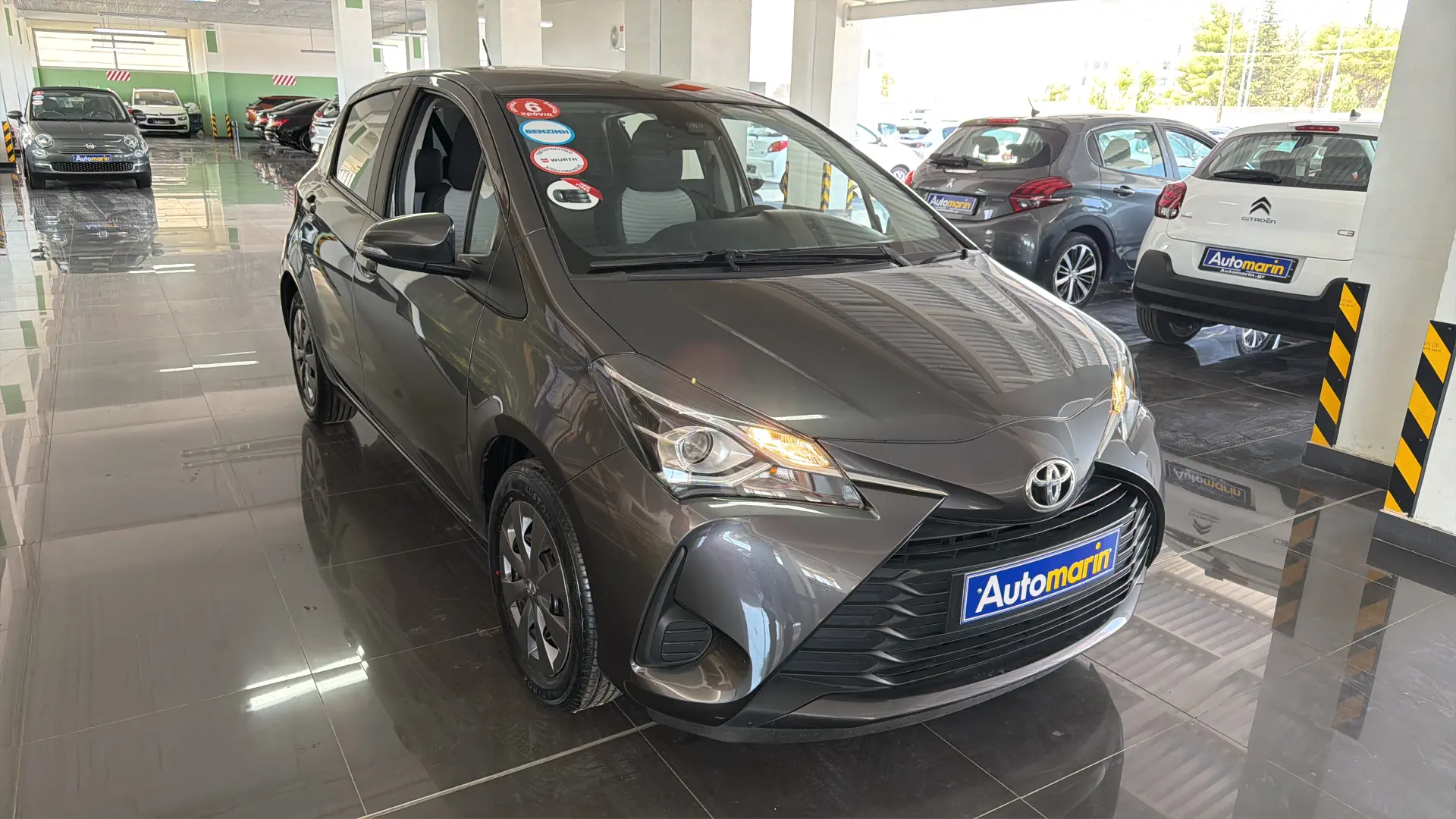 View 3 - Toyota Yaris - 2019