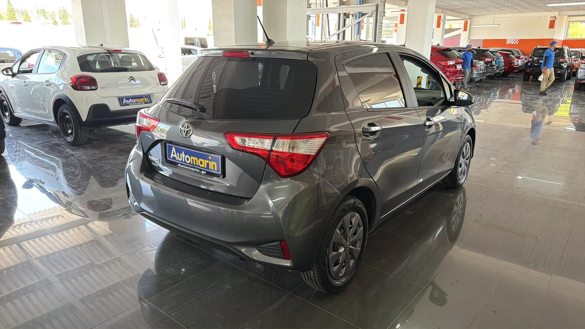 View 4 - Toyota Yaris - 2019