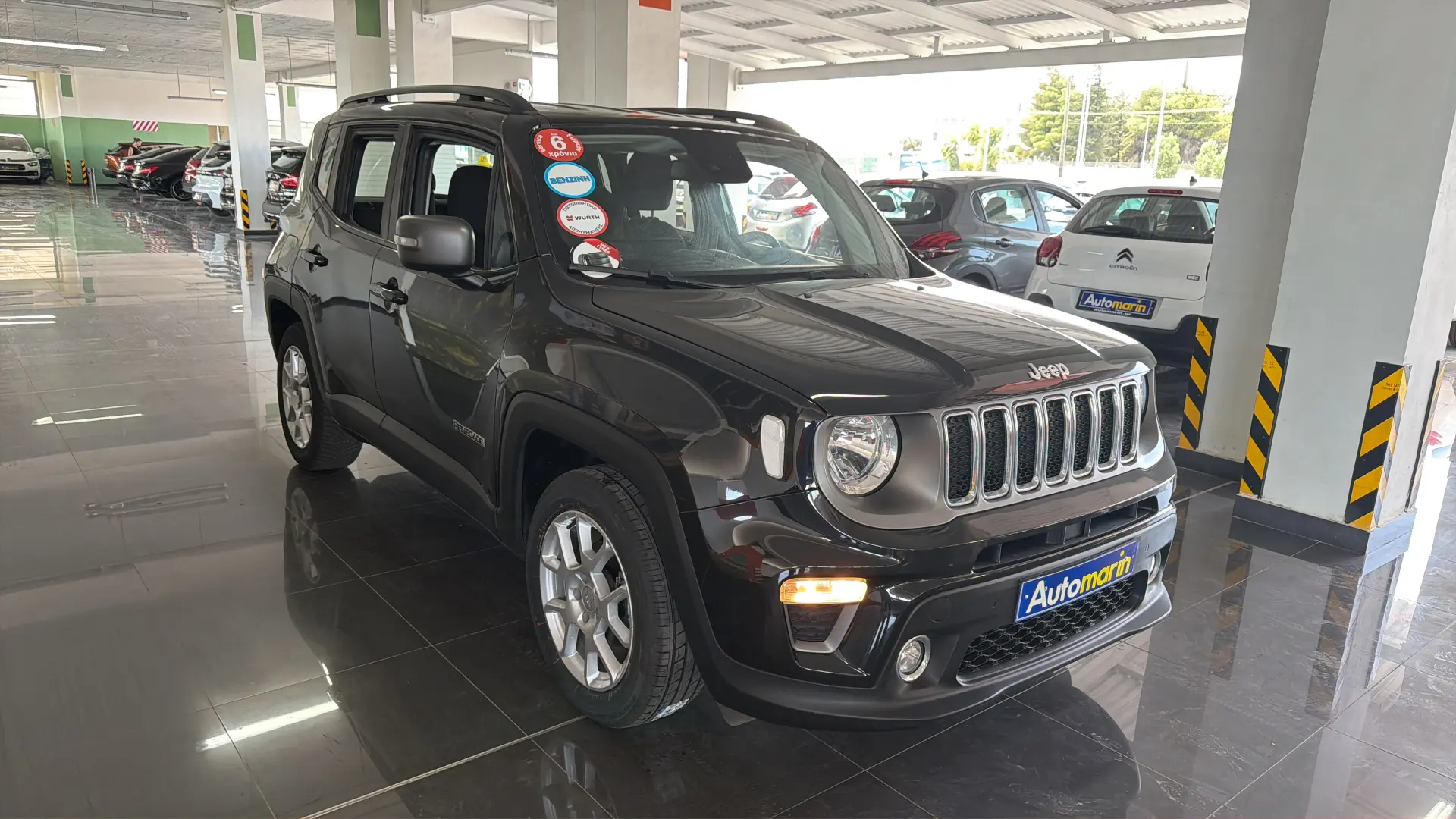 View 3 - Jeep Renegade - 2021