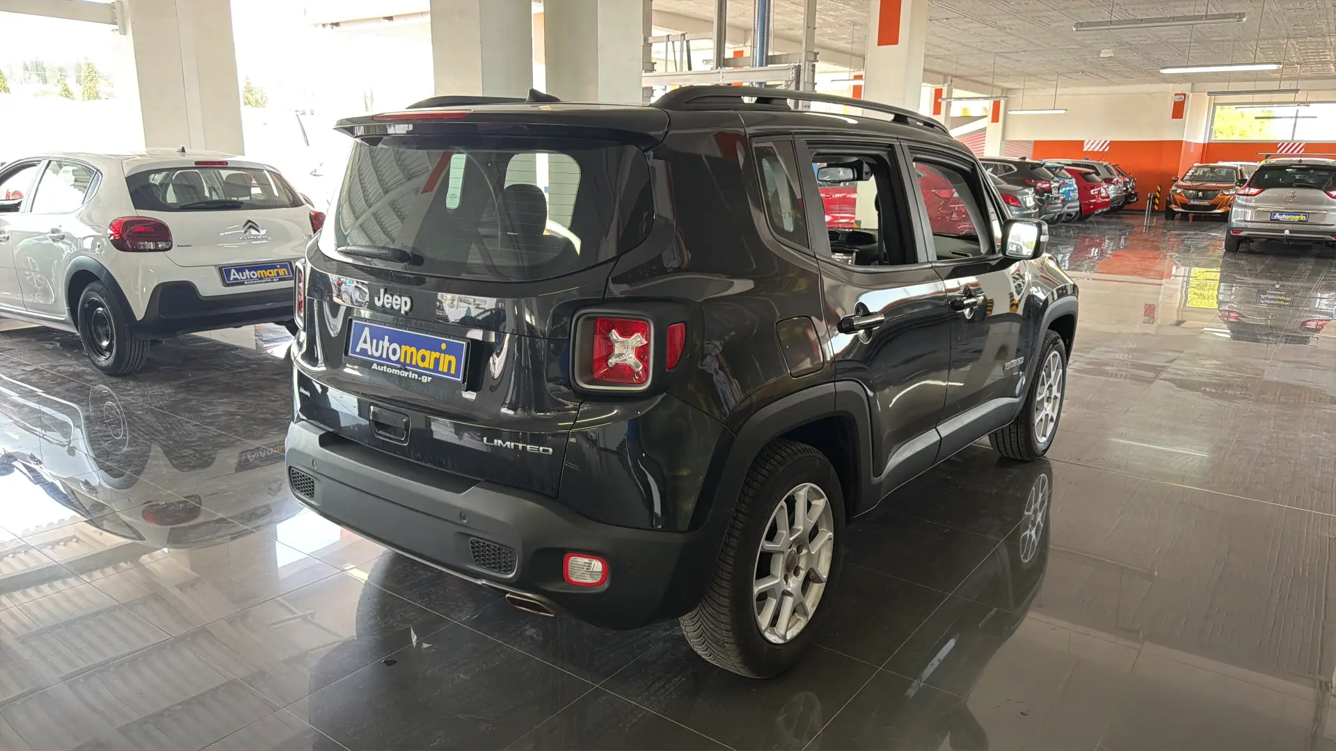 View 4 - Jeep Renegade - 2021