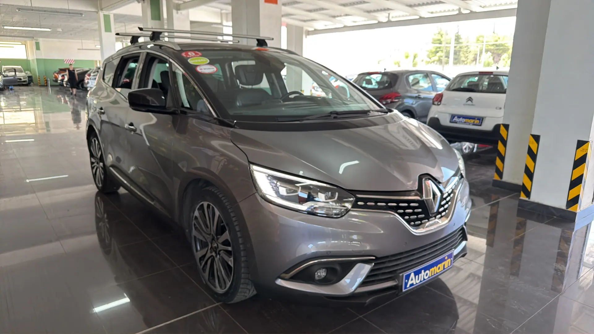 View 3 - Renault Grand Scenic - 2018