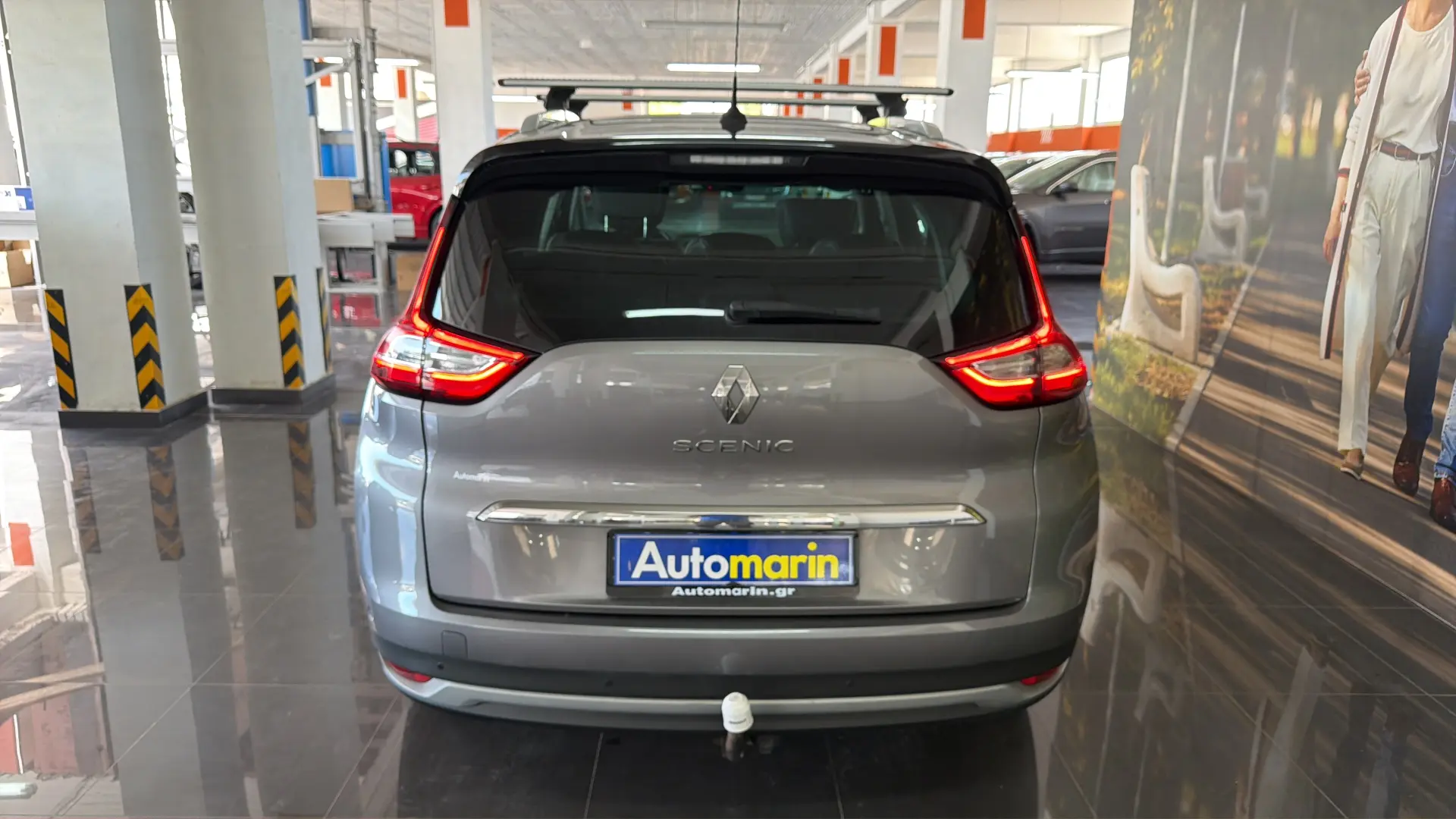 View 5 - Renault Grand Scenic - 2018