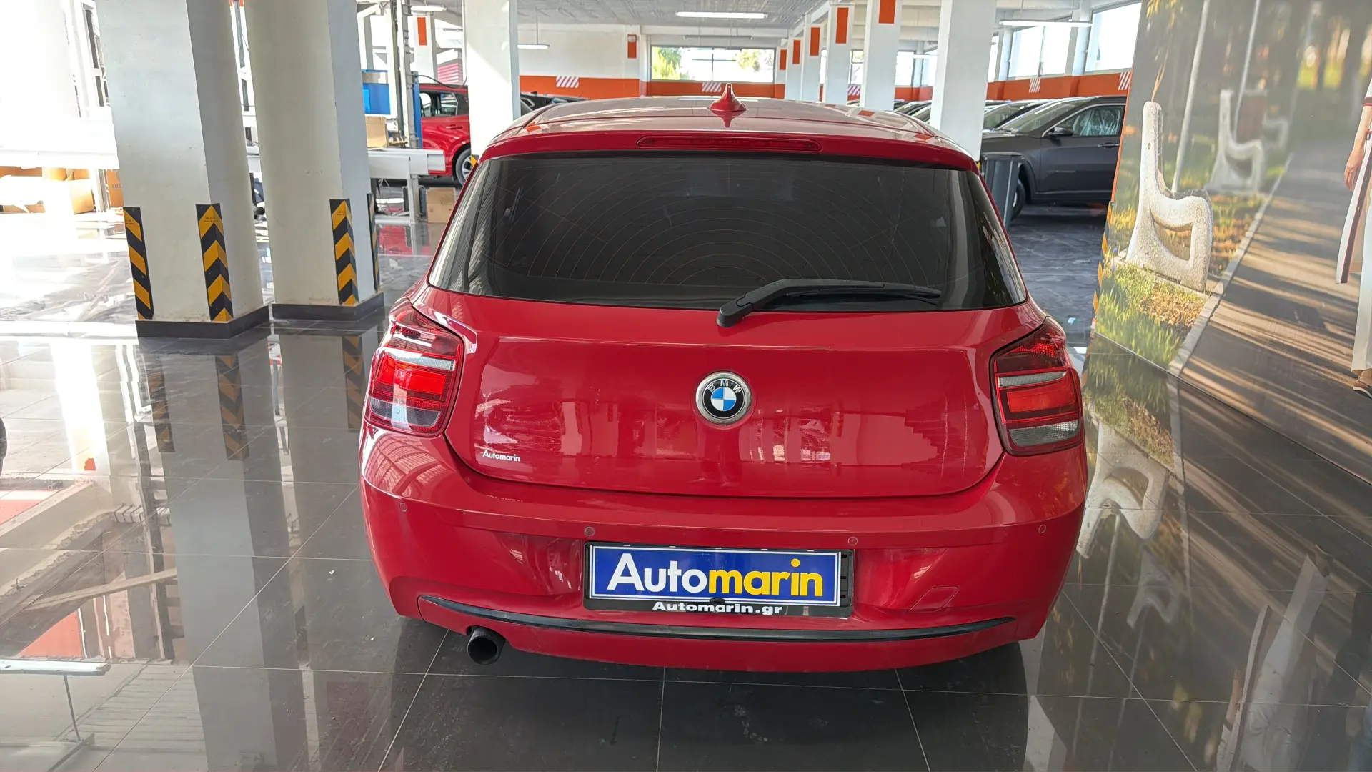 View 3 - Bmw 116 - 2013