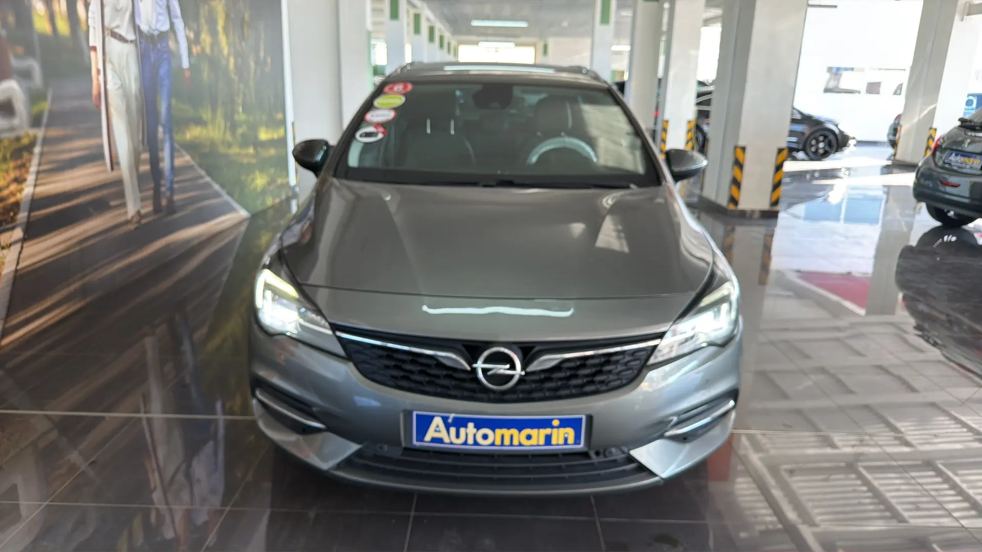 View 2 - Opel Astra - 2020
