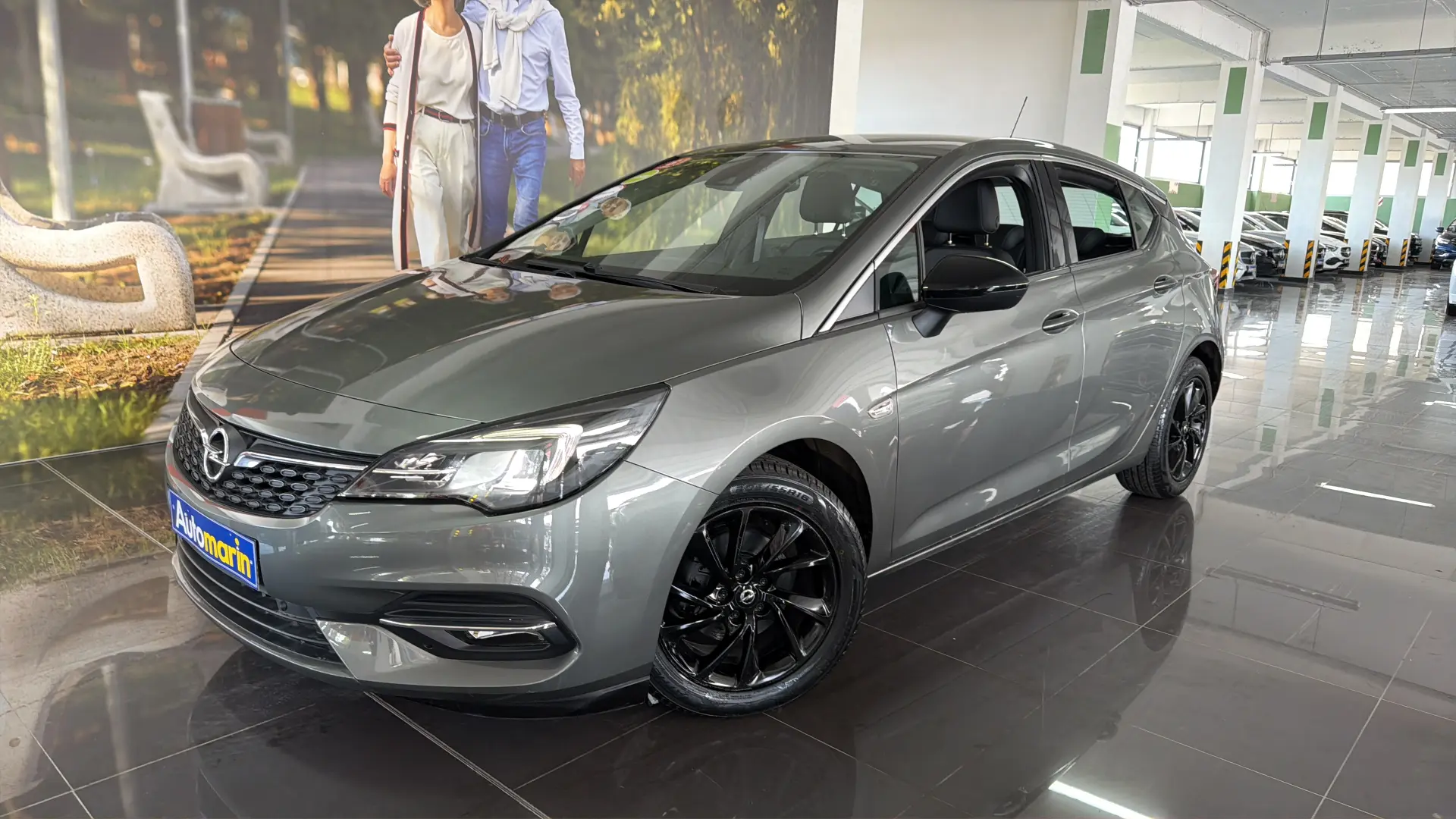 View 1 - Opel Astra - 2021