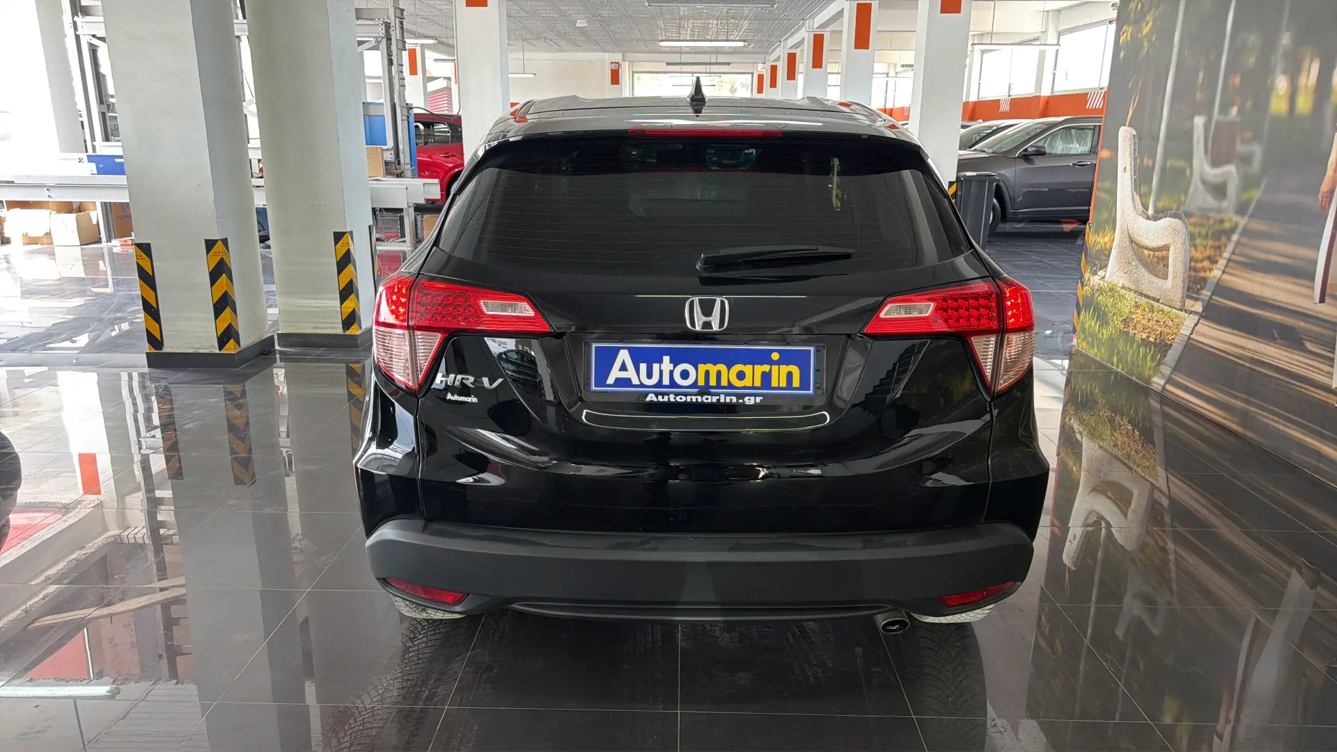 View 5 - Honda HR-V - 2016