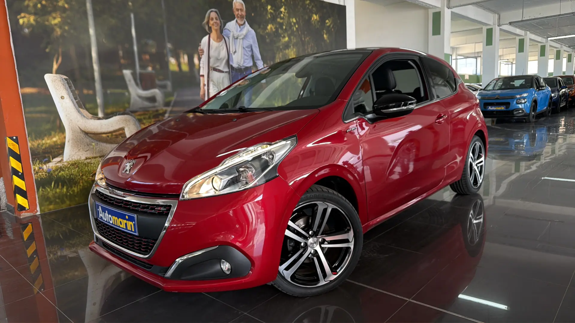 View 1 - Peugeot 208 - 2015