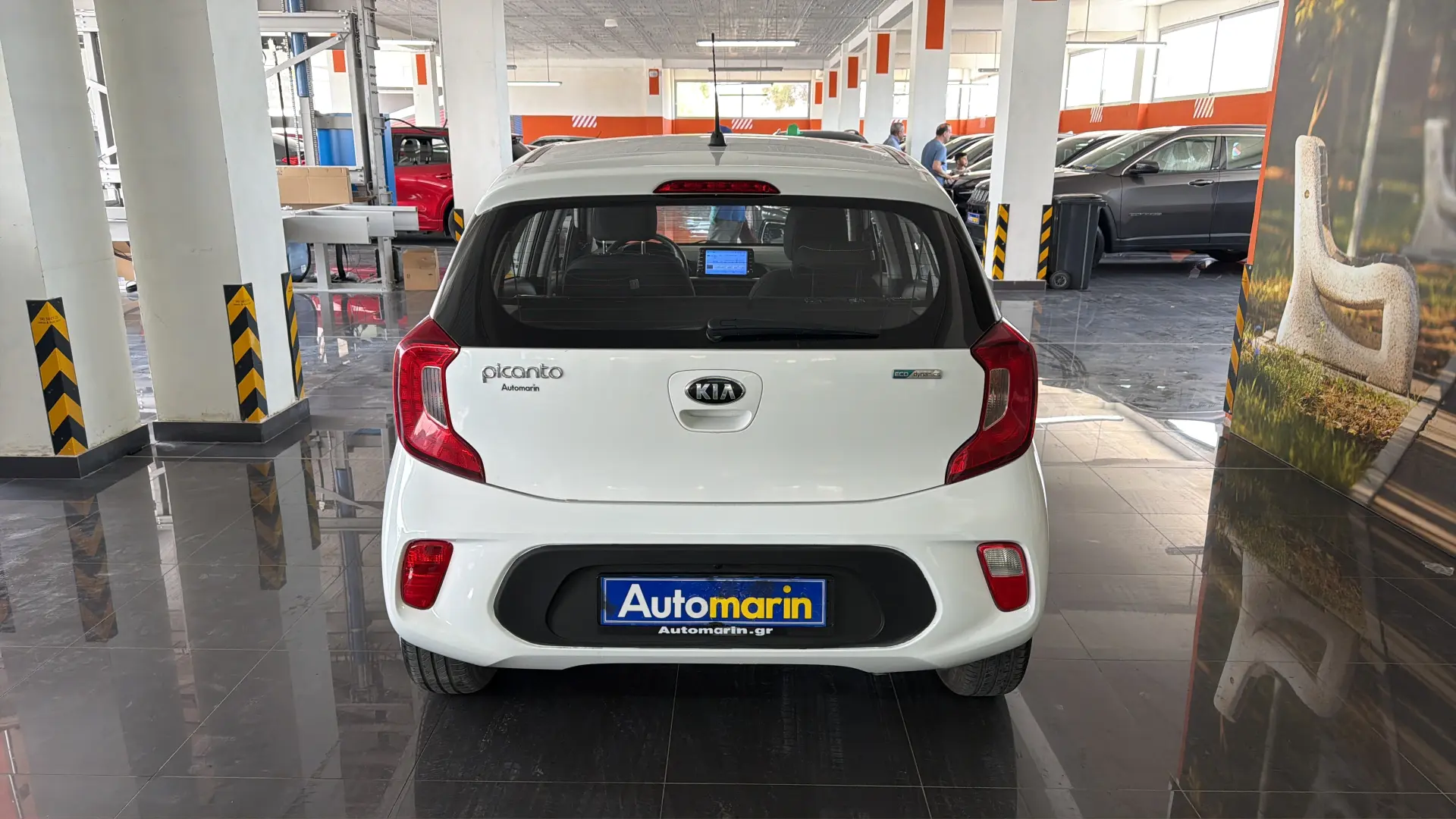 View 5 - Kia Picanto - 2020