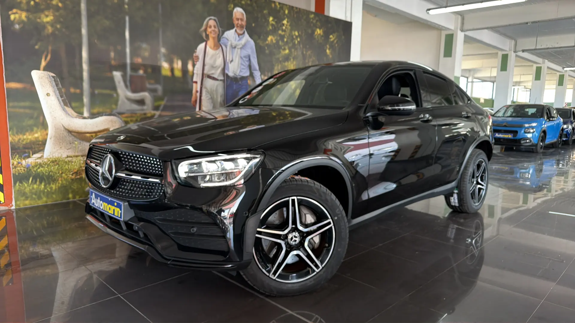 View 1 - Mercedes-Benz GLC 300 - 2021