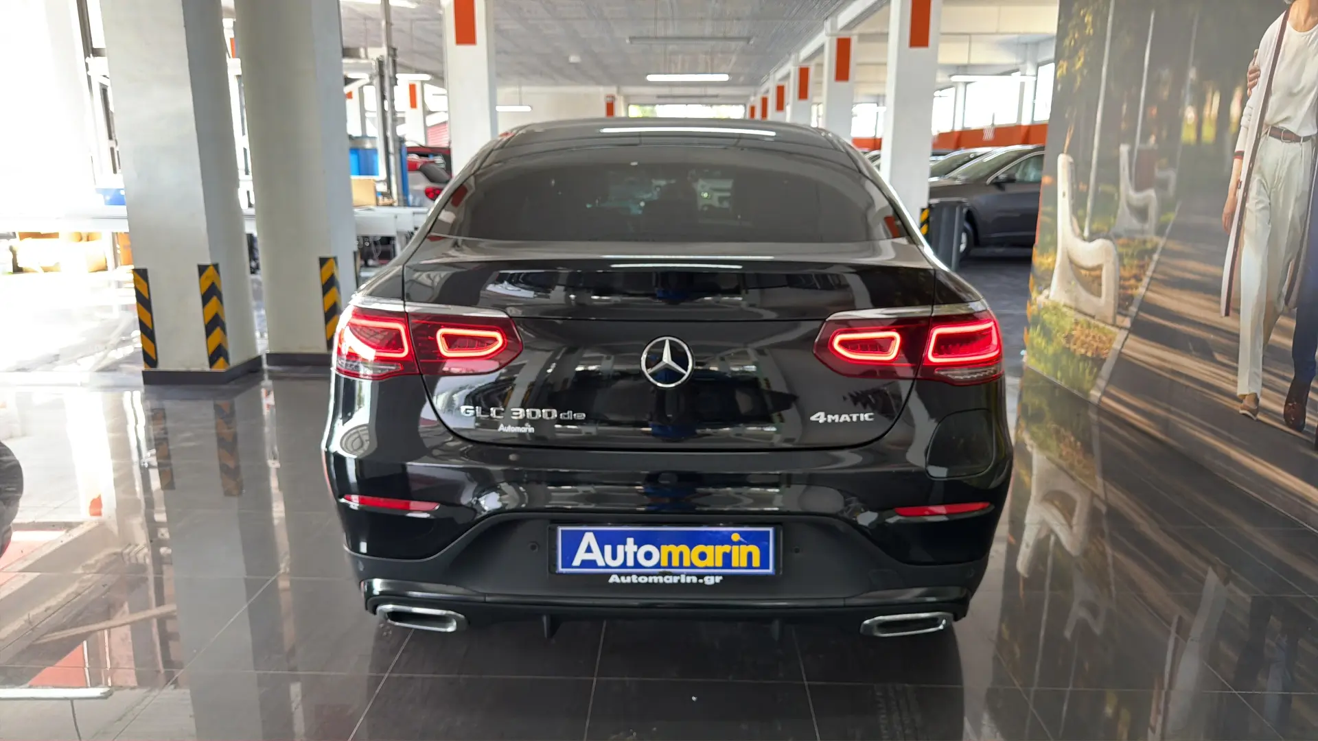 View 5 - Mercedes-Benz GLC 300 - 2021