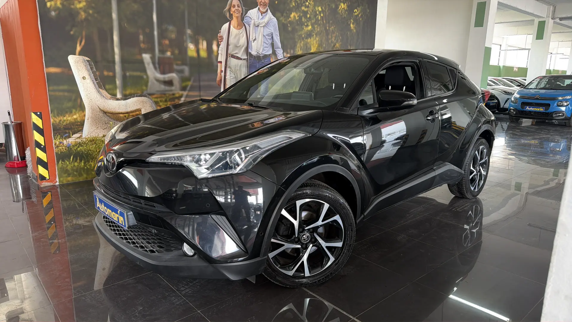 View 1 - Toyota C-HR - 2019