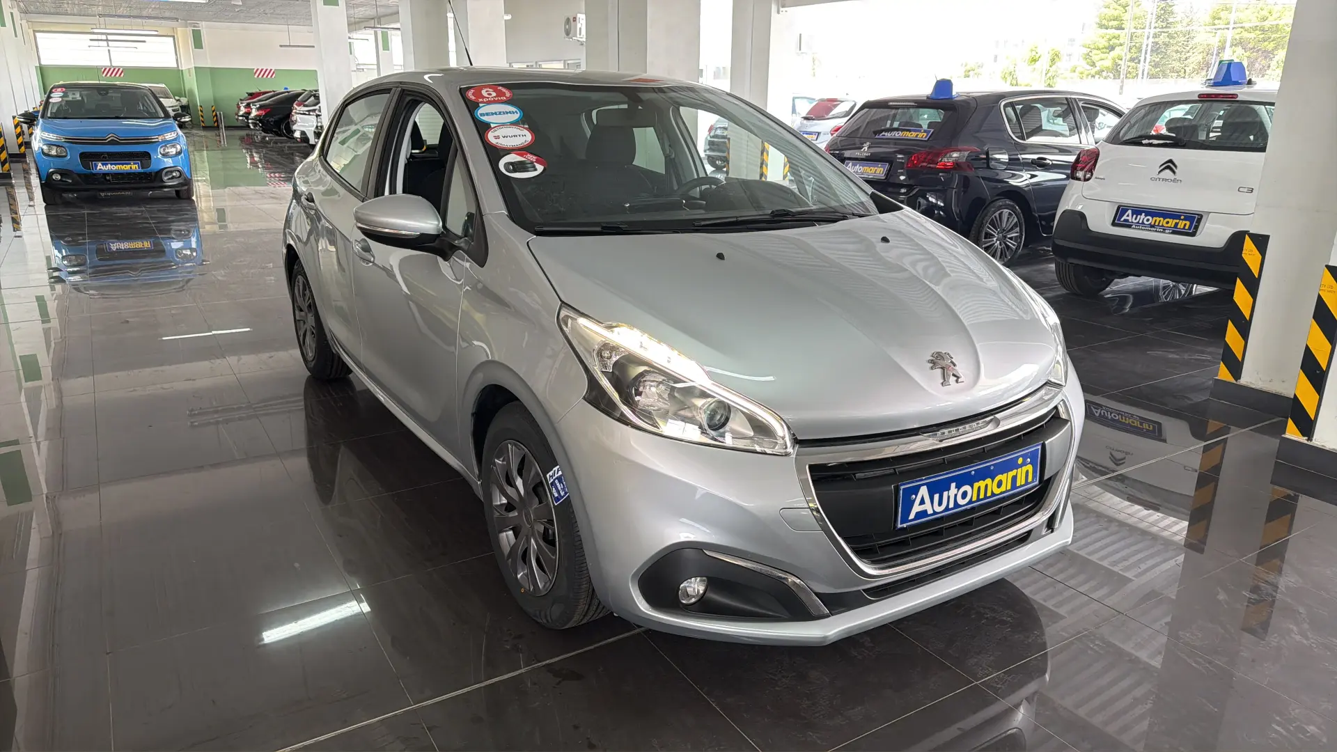 View 3 - Peugeot 208 - 2017
