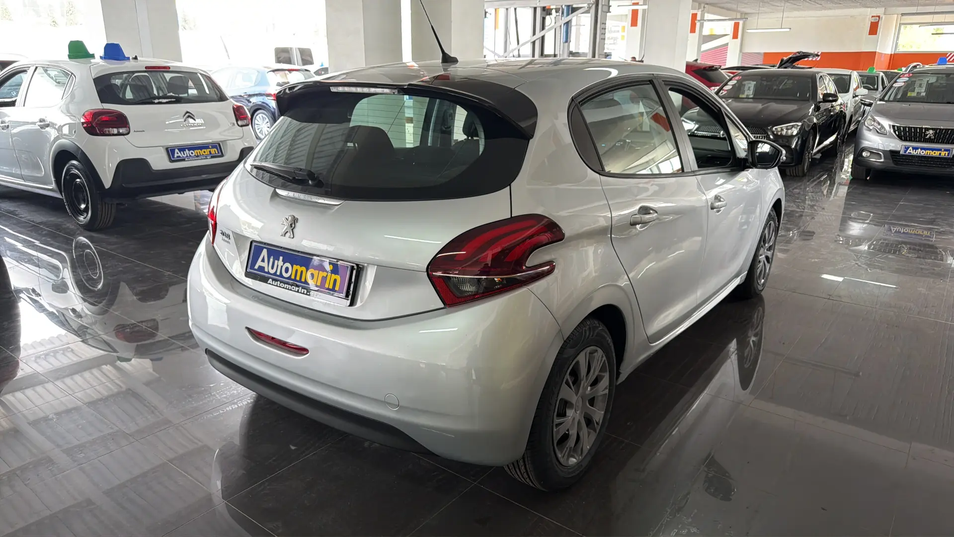 View 4 - Peugeot 208 - 2017