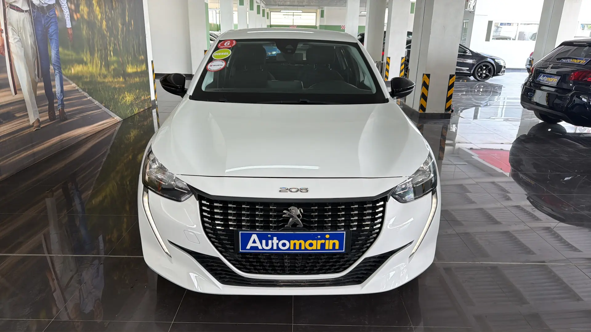 View 2 - Peugeot 208 - 2023