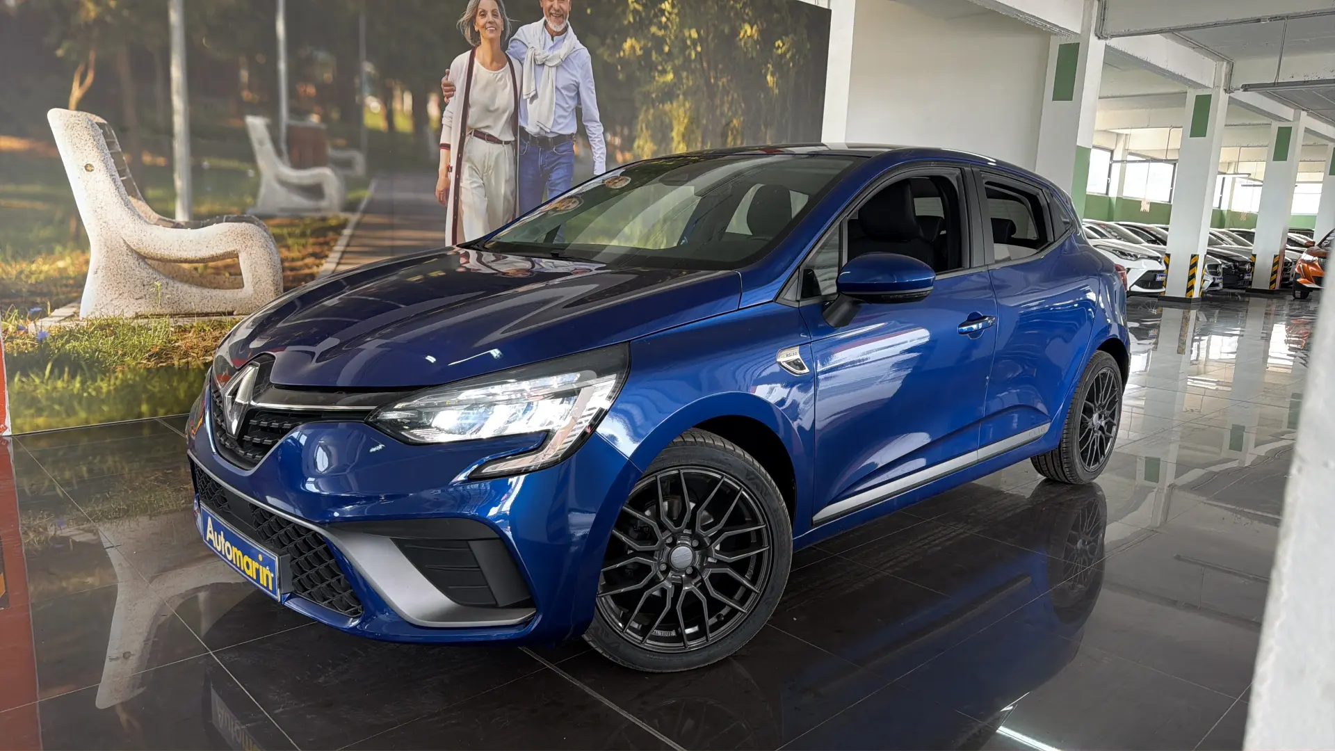 View 1 - Renault Clio - 2020