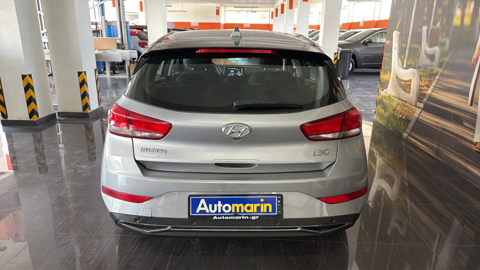View 5 - Hyundai i 30 - 2021
