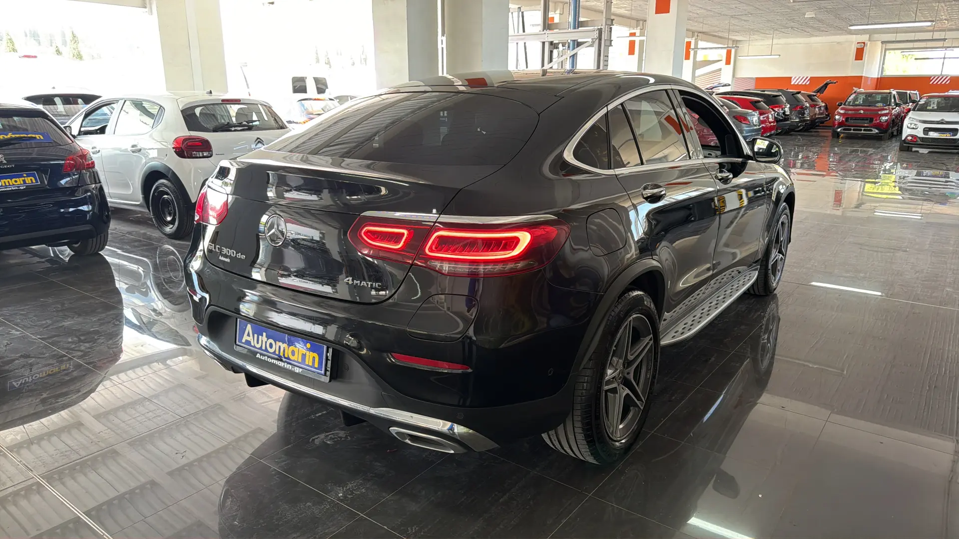 View 4 - Mercedes-Benz GLC 300 - 2022