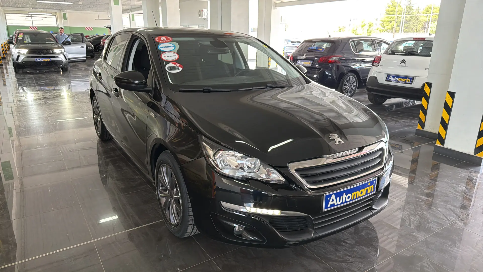View 3 - Peugeot 308 - 2016