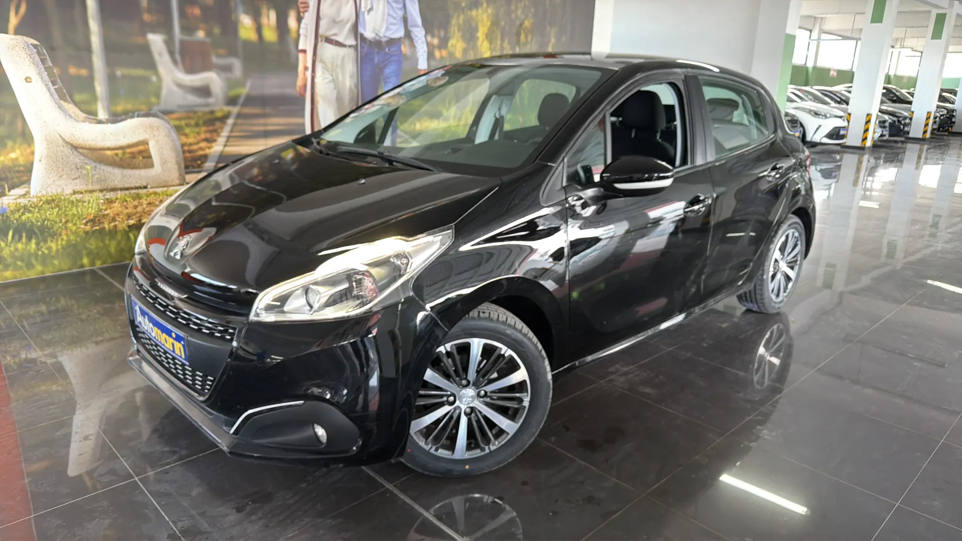 View 1 - Peugeot 208 - 2017