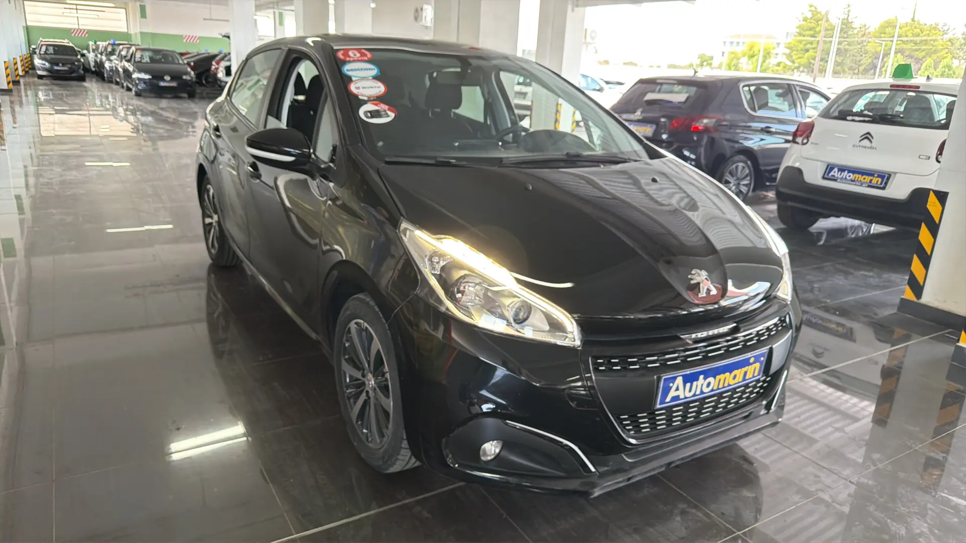 View 3 - Peugeot 208 - 2017