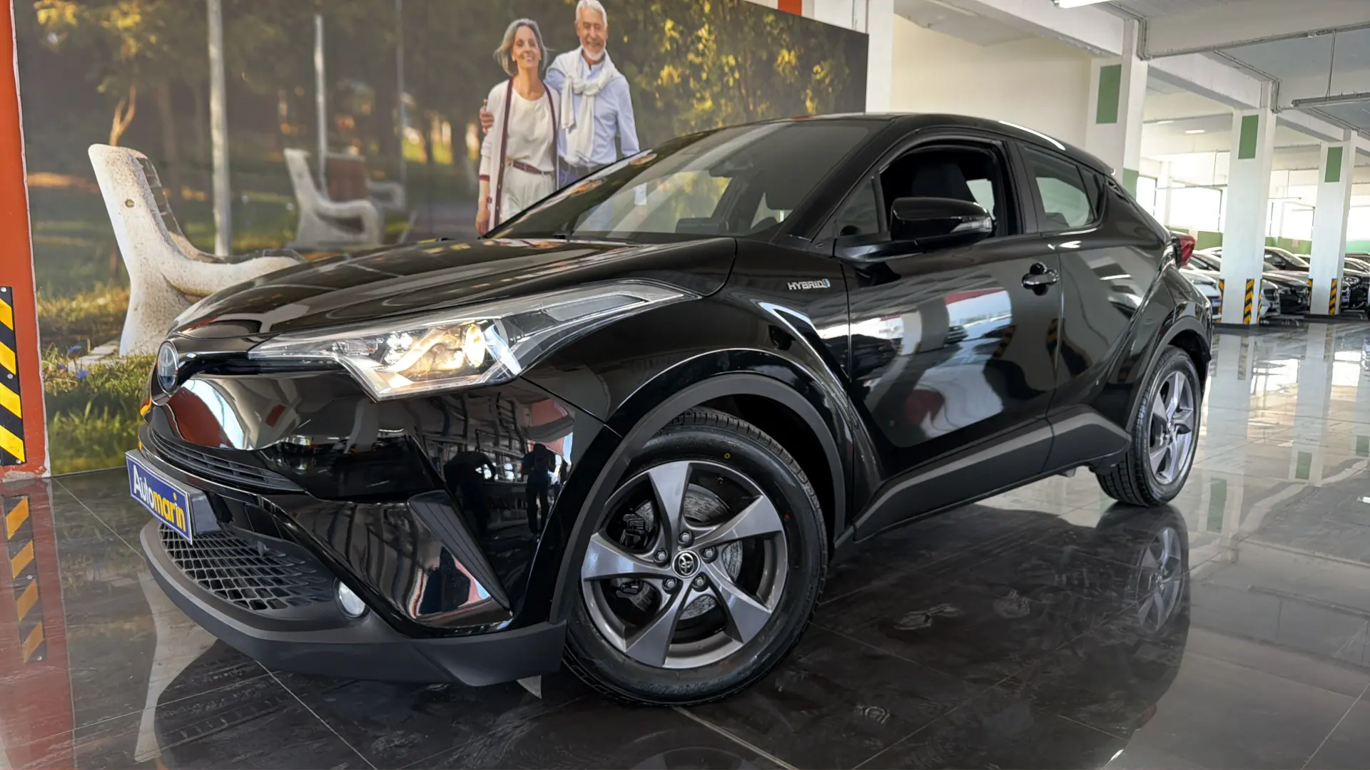 View 1 - Toyota C-HR - 2018