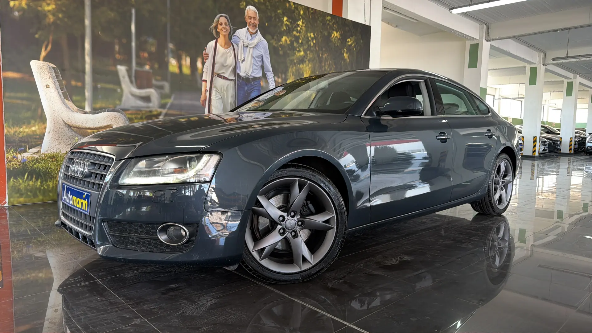 View 1 - AUDI A5 - 2011