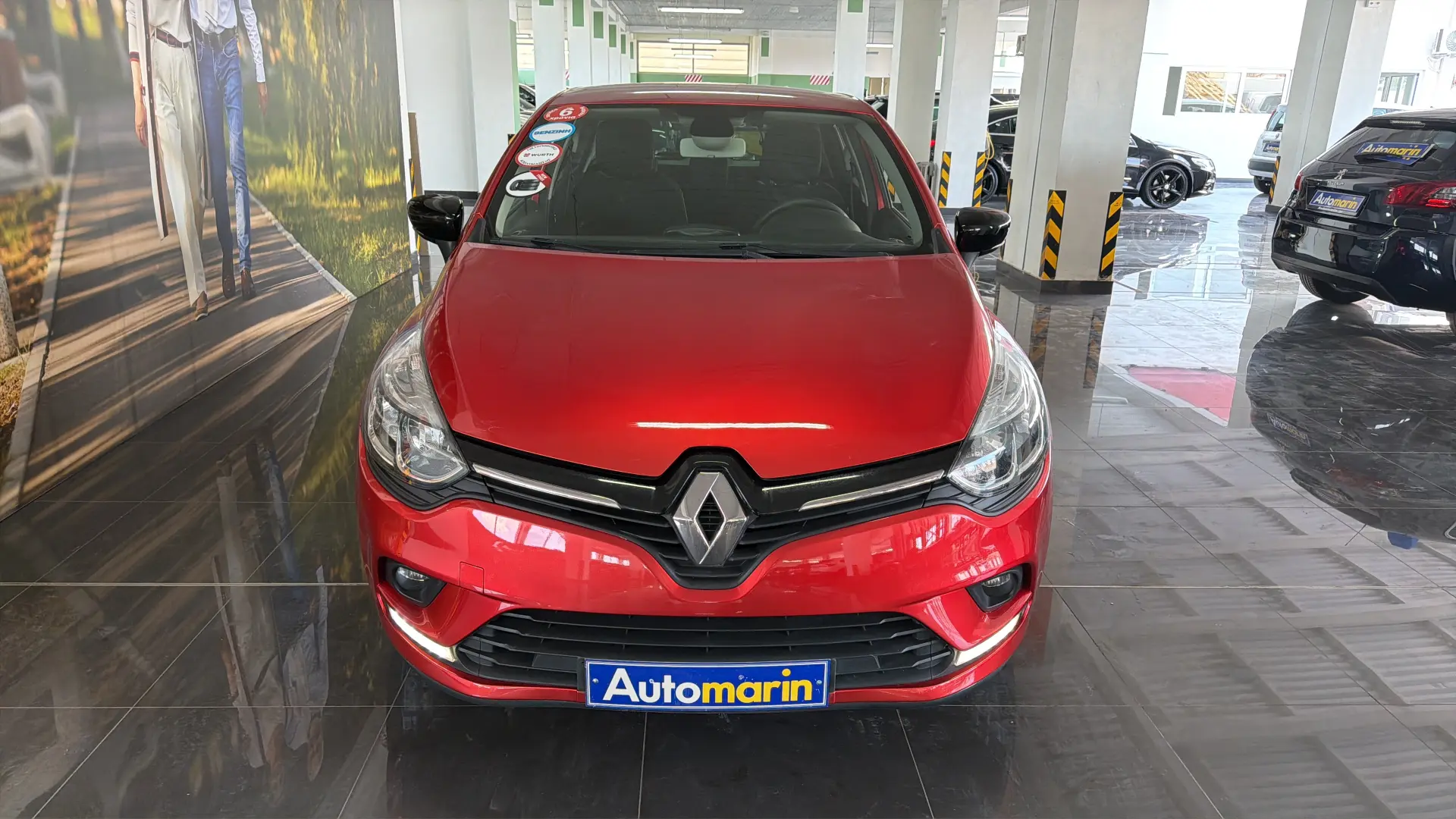 View 2 - Renault Clio - 2019