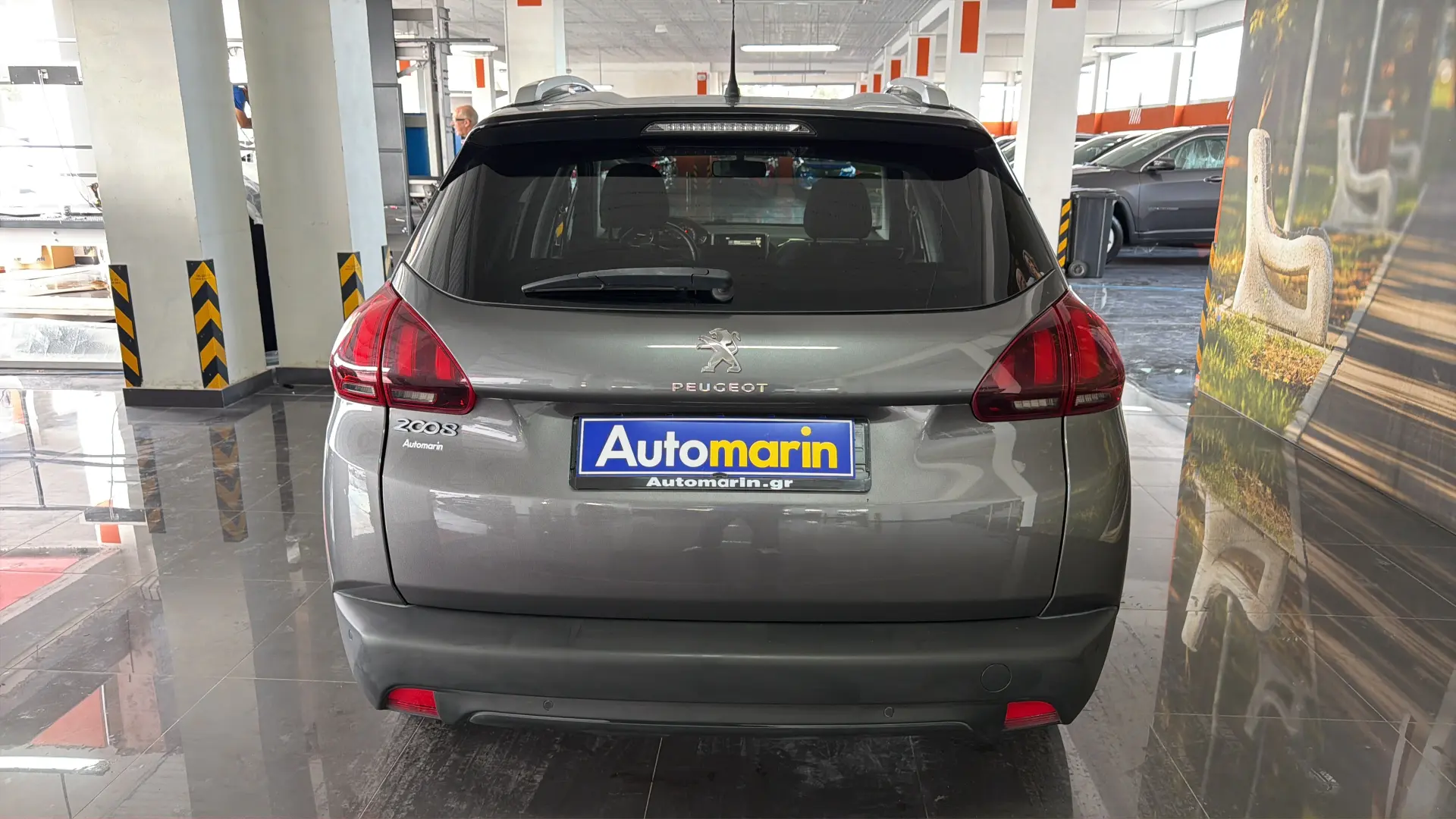 View 5 - Peugeot 2008 - 2017