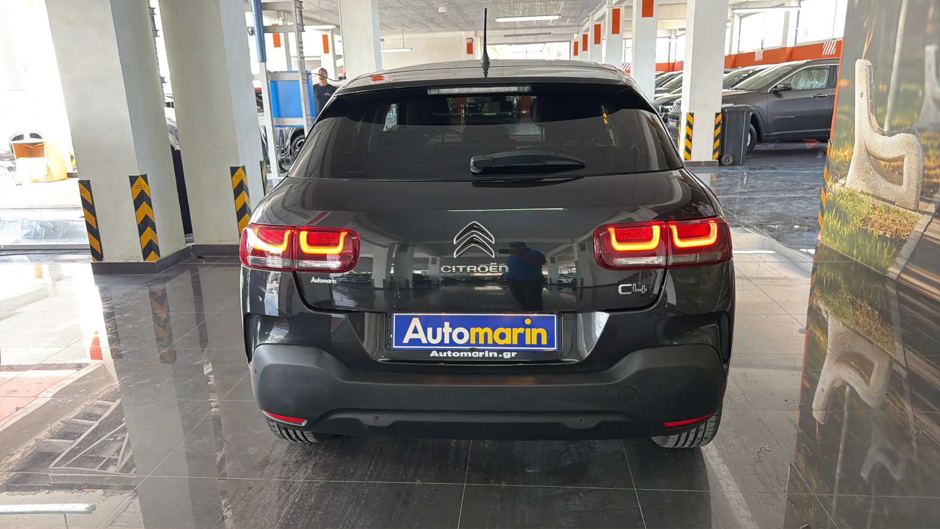 View 5 - Citroen C4 Cactus - 2019