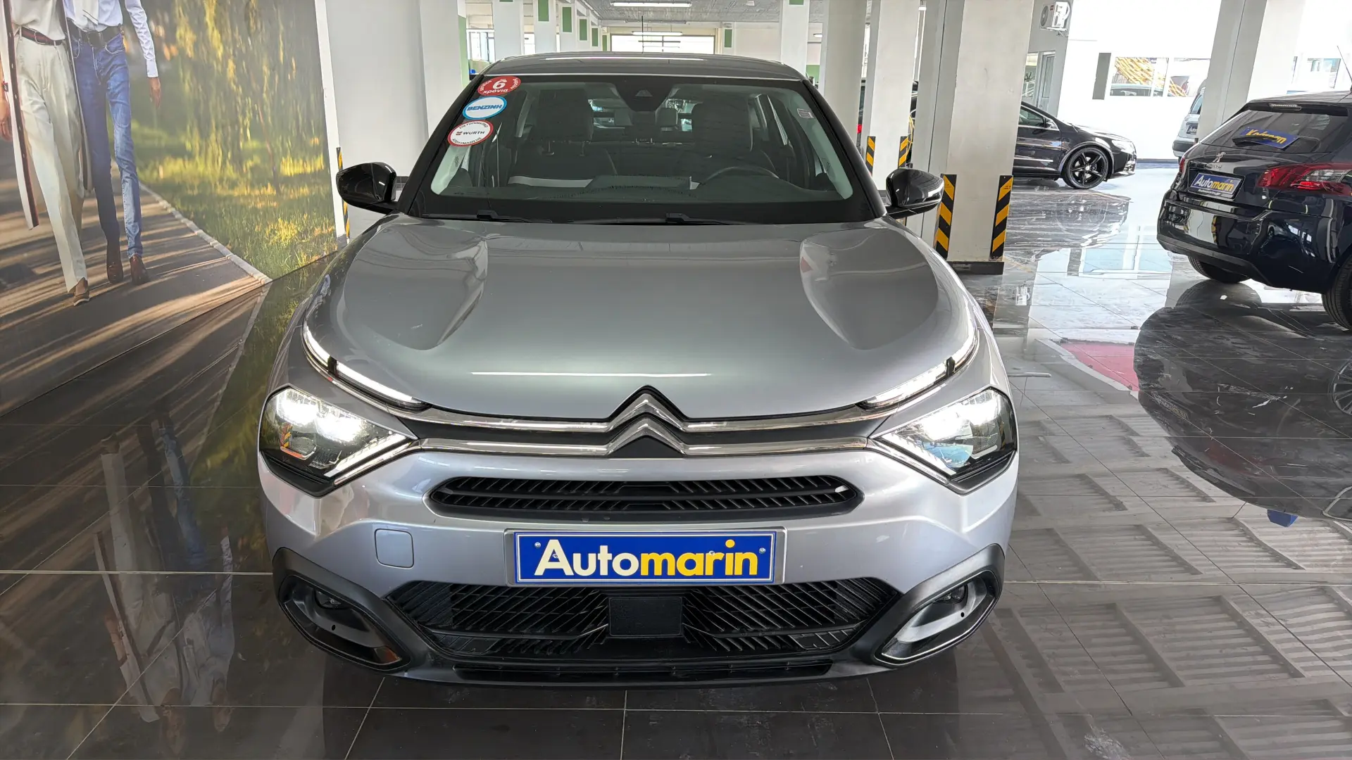 View 2 - Citroen C4 - 2021
