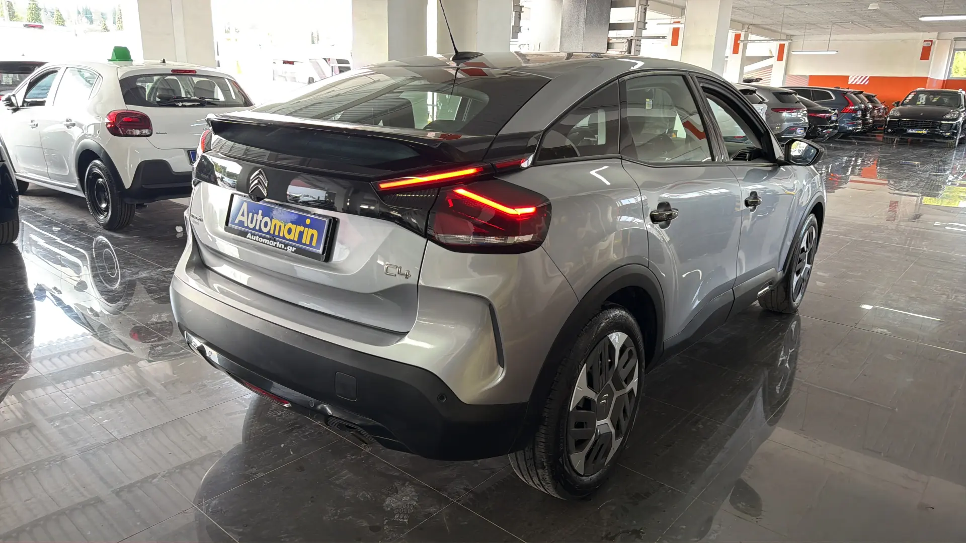View 4 - Citroen C4 - 2021