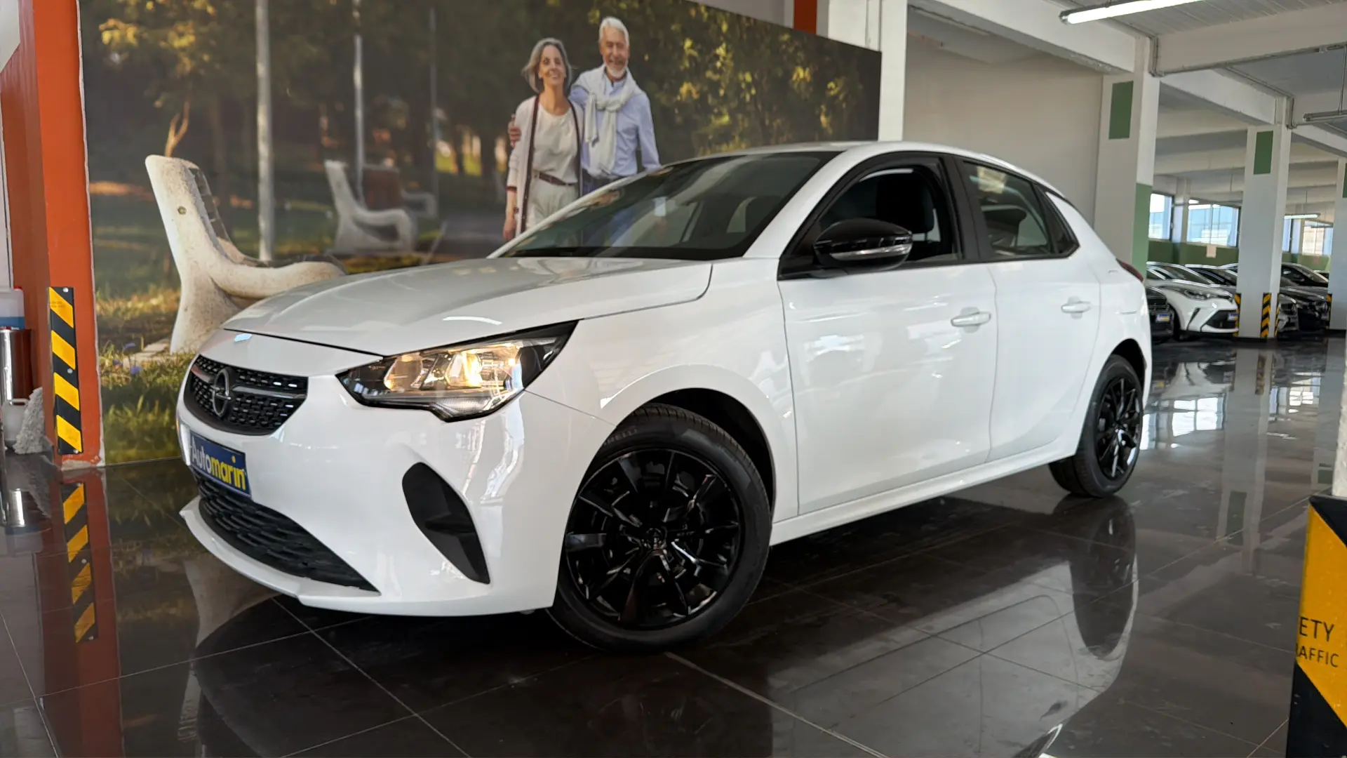 View 1 - Opel Corsa - 2022