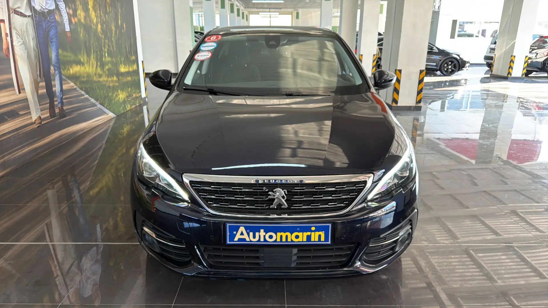 View 2 - Peugeot 308 - 2018