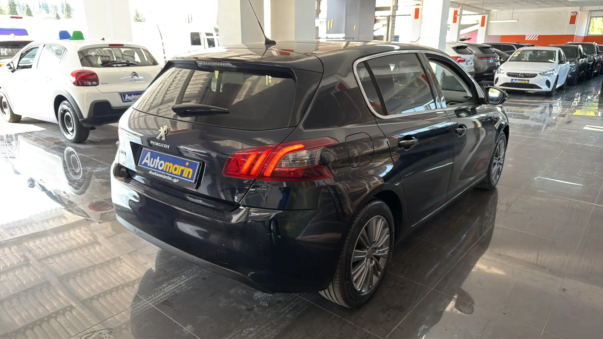 View 4 - Peugeot 308 - 2018