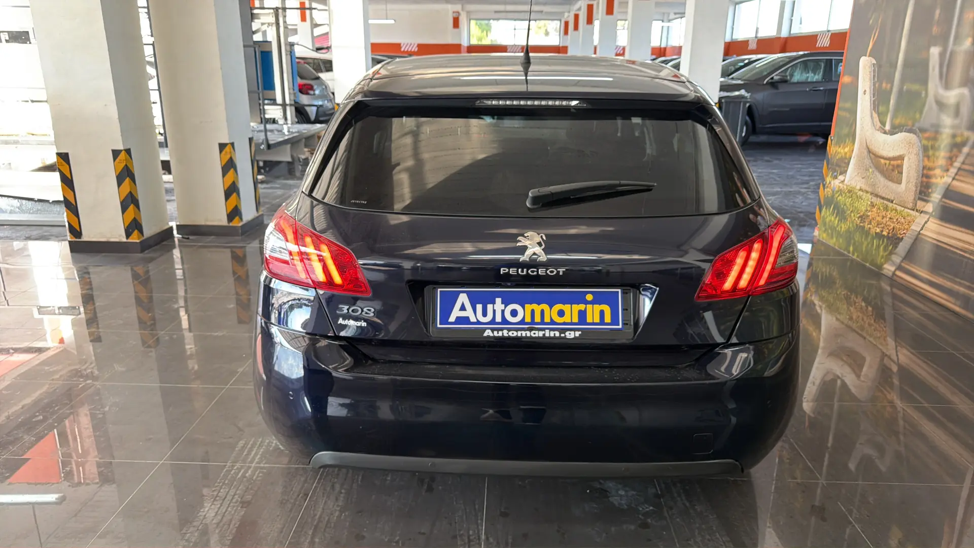 View 5 - Peugeot 308 - 2018