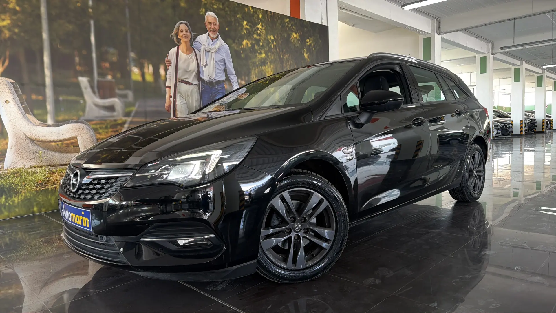 View 1 - Opel Astra - 2020